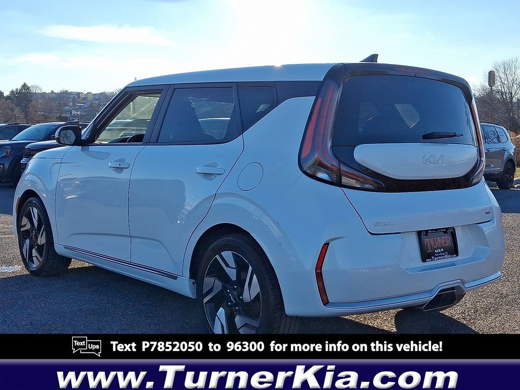Used 2023 Kia Soul GT-Line FWD image 34