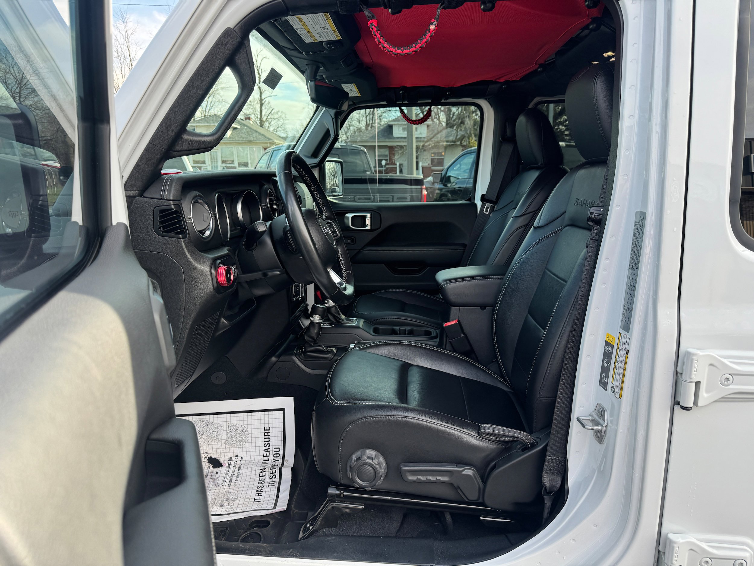 Used 2020 Jeep Wrangler Unlimited Sahara image 10