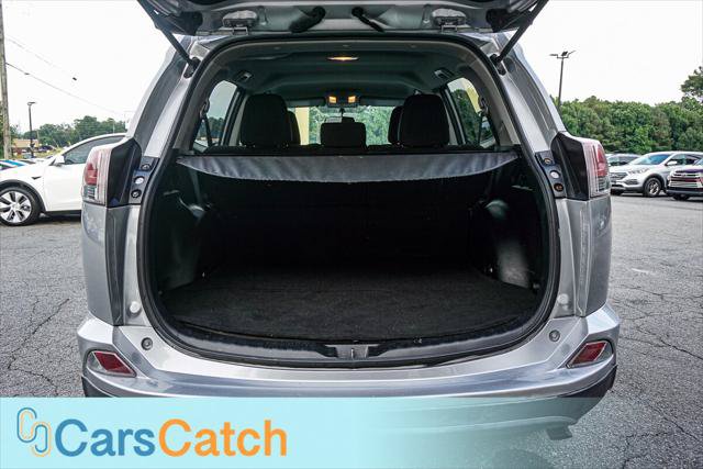 Used 2016 Toyota RAV4 LE FWD image 32