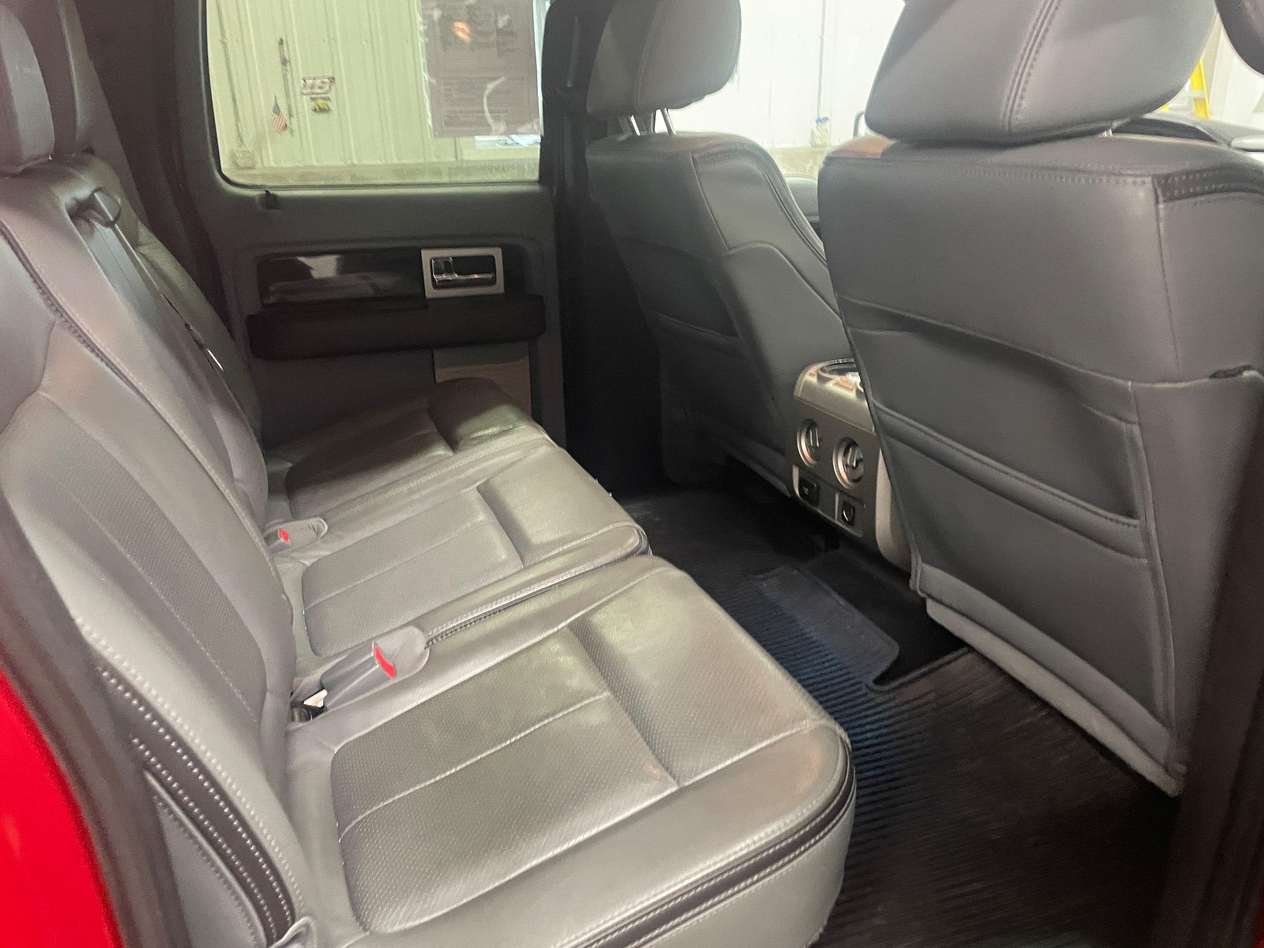 Used 2011 Ford F150 Platinum AWD/4WD image 27