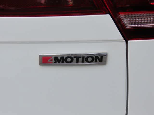 Used 2021 Volkswagen Tiguan SEL w/ 3rd Row Seat Package AWD/4WD image 8