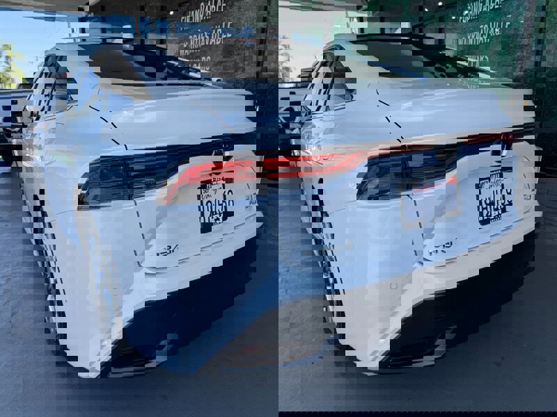 Used 2023 Toyota Mirai XLE w/ Advanced Technology Package RWD image 7