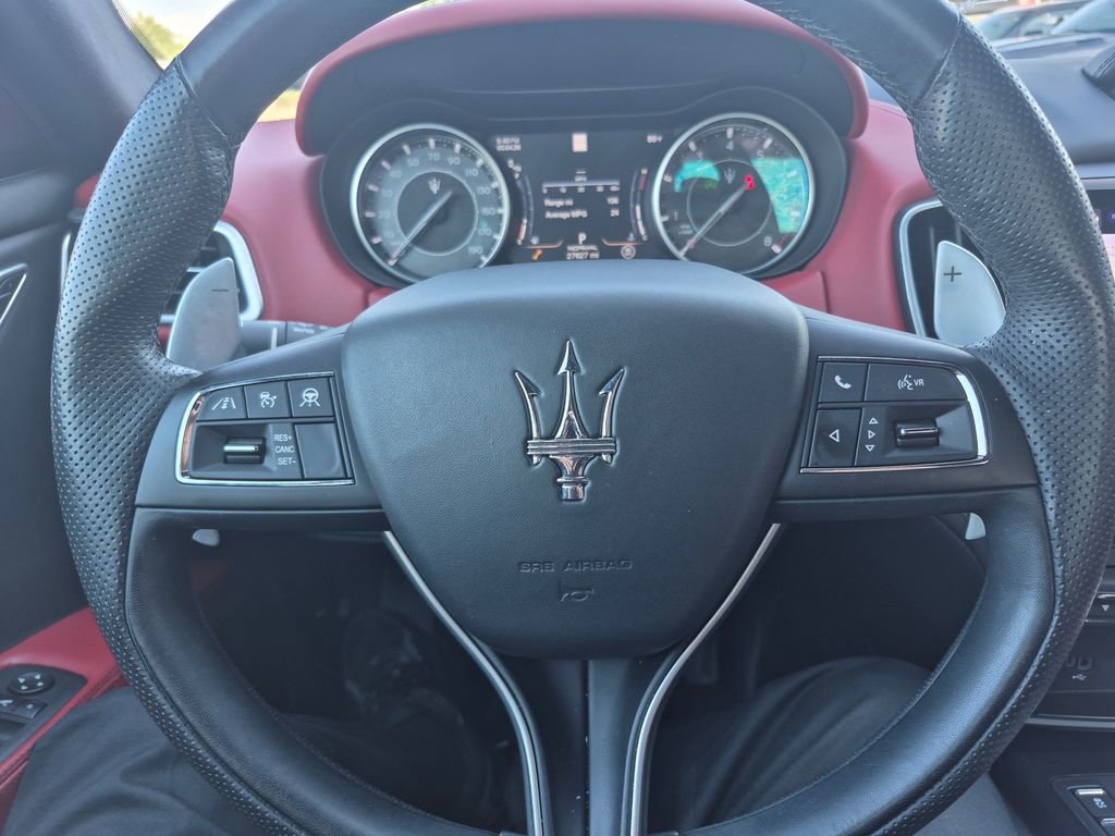 Used 2023 Maserati Ghibli Modena RWD image 29