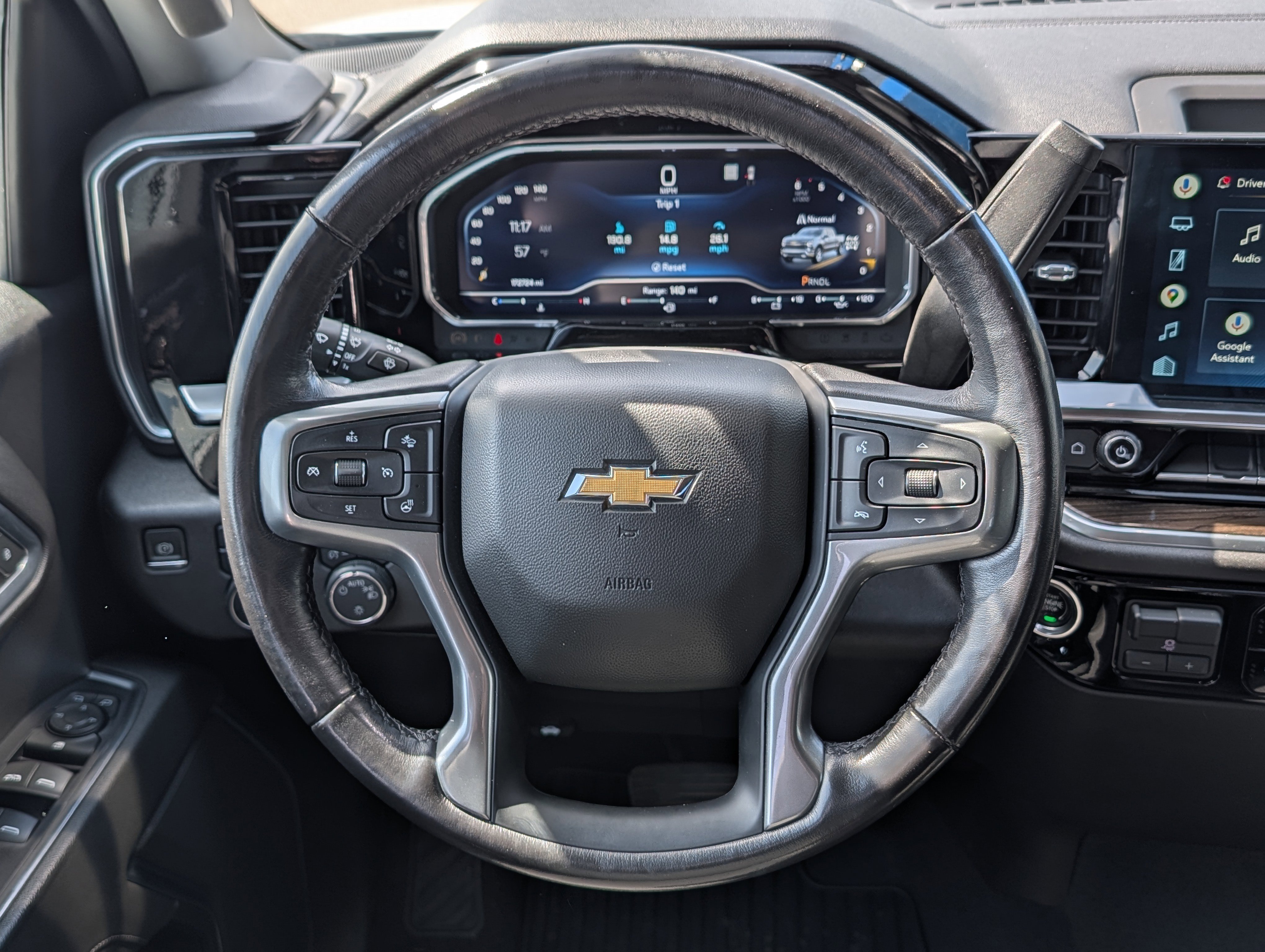 Used 2022 Chevrolet Silverado 1500 LT AWD/4WD image 12
