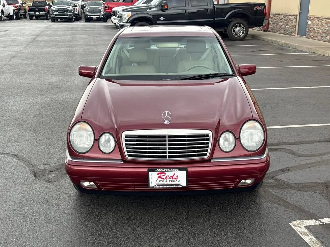 Used 1999 Mercedes-Benz E 320 Sedan image 27