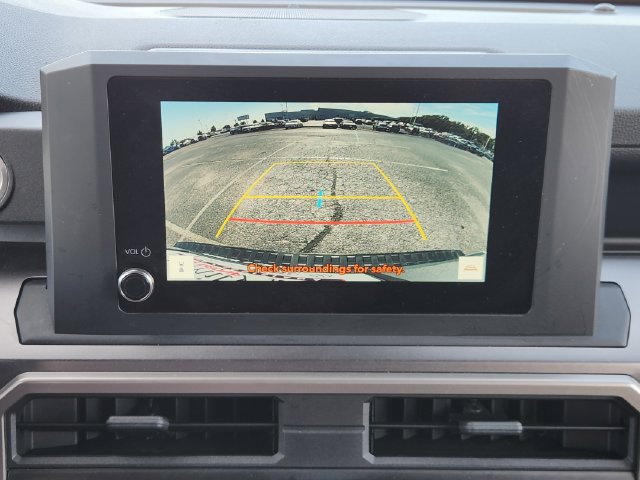 Certified 2025 Toyota 4Runner SR5 AWD/4WD image 17