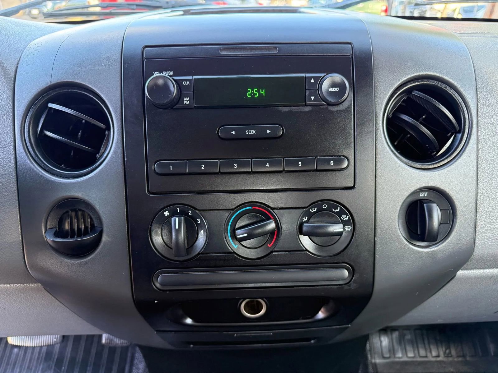 Used 2006 Ford F150 XL RWD image 16