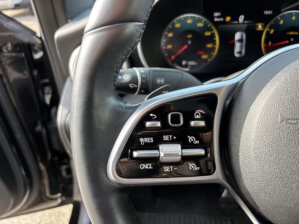 Used 2020 Mercedes-Benz C 300 4MATIC Sedan image 17