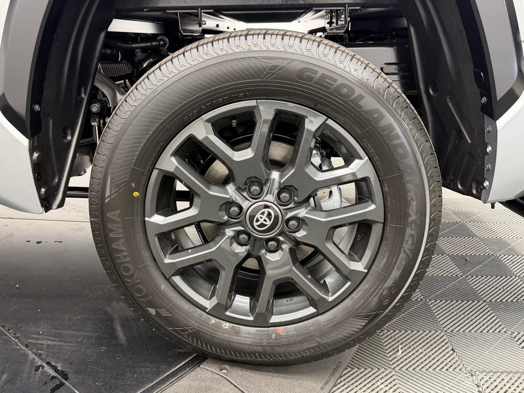 New 2026 Toyota Tundra Platinum AWD/4WD image 15