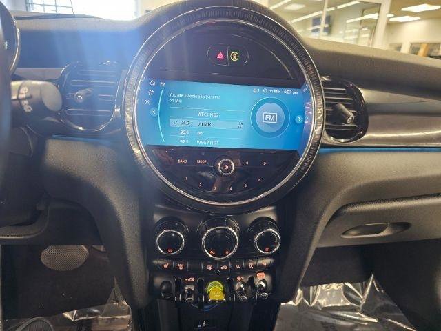 Used 2022 MINI Cooper SE FWD image 14