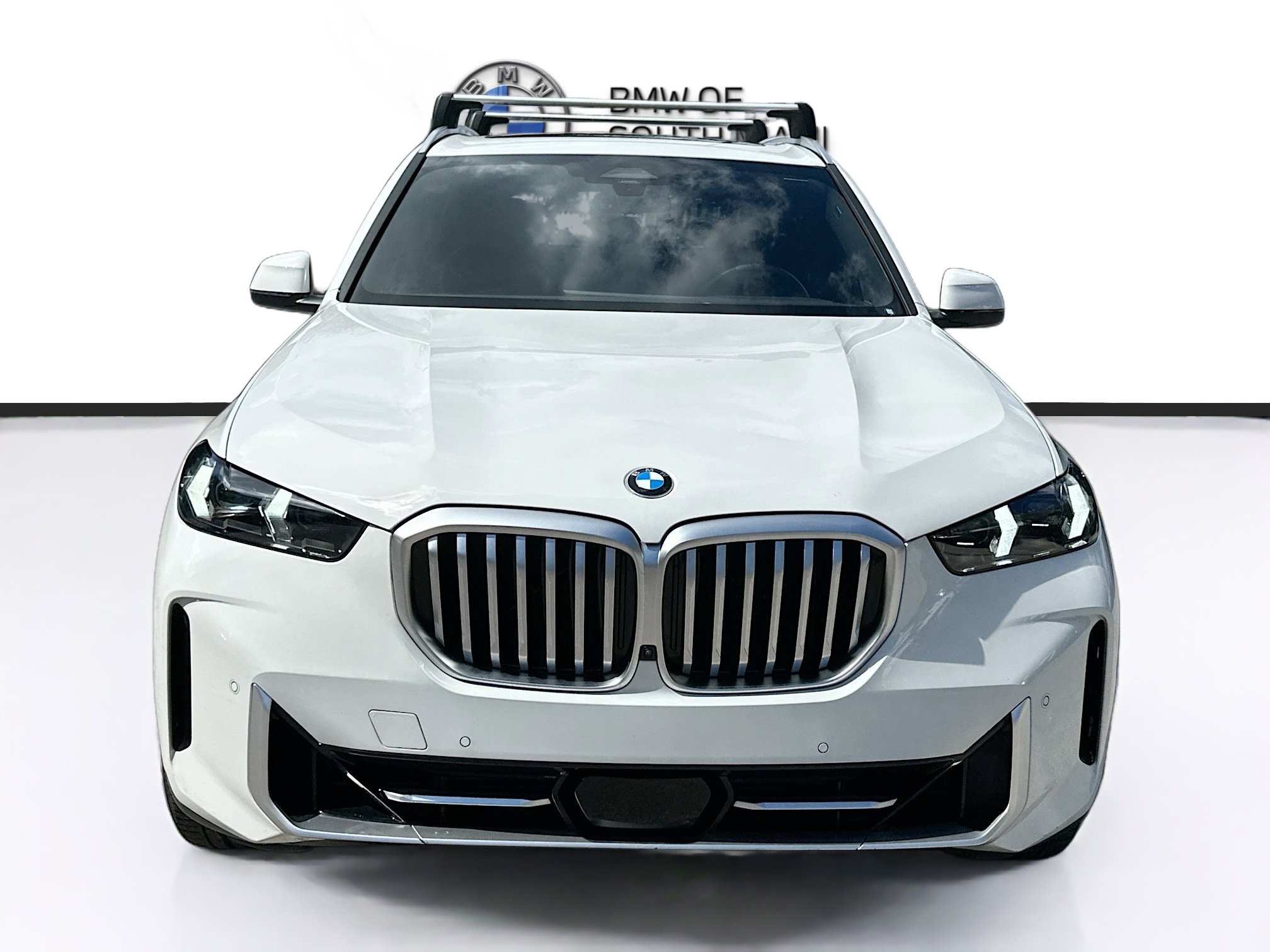 Certified 2024 BMW X5 xDrive40i w/ Parking Assistance Package image 2