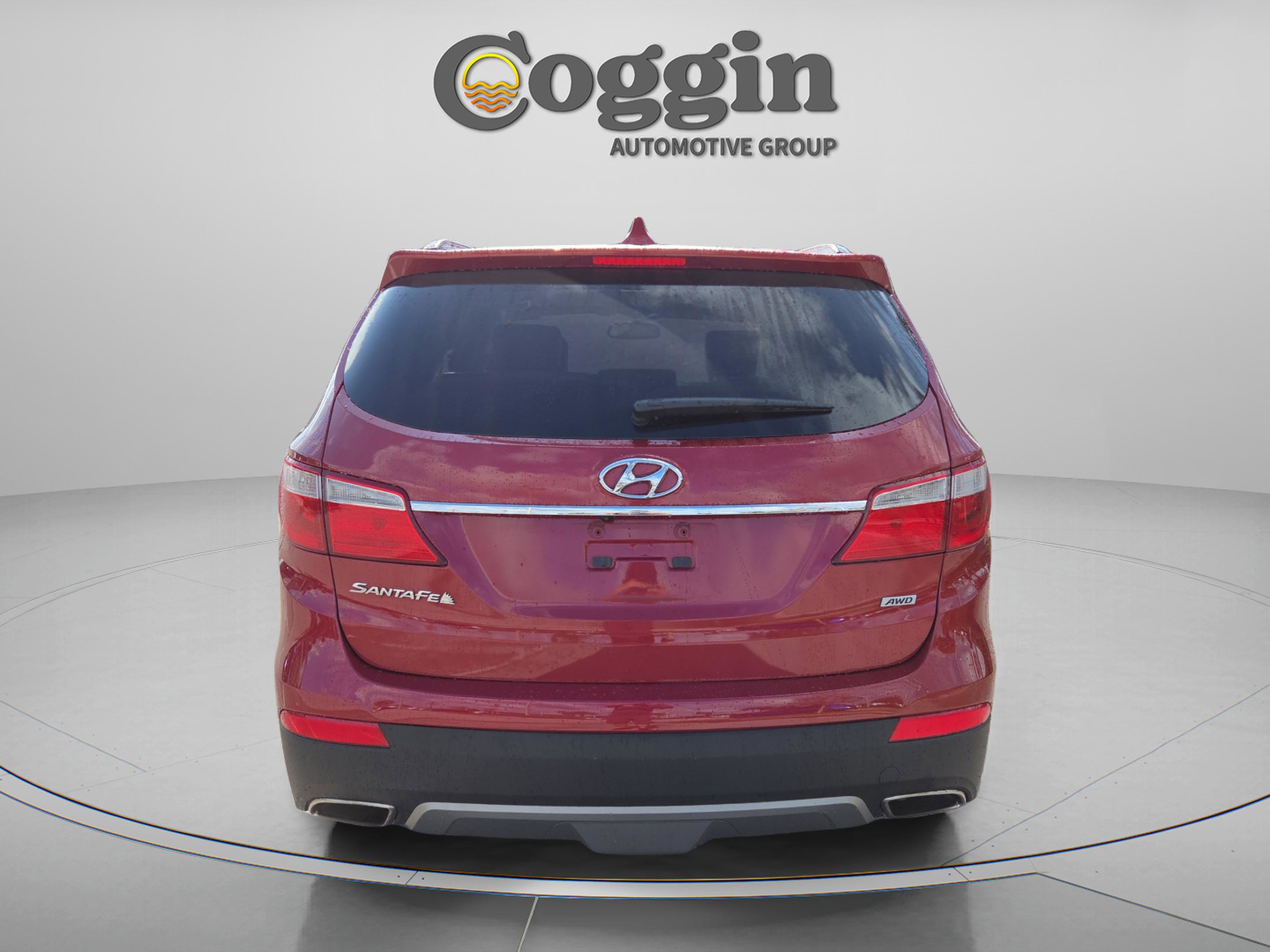 Used 2014 Hyundai Santa Fe GLS image 8