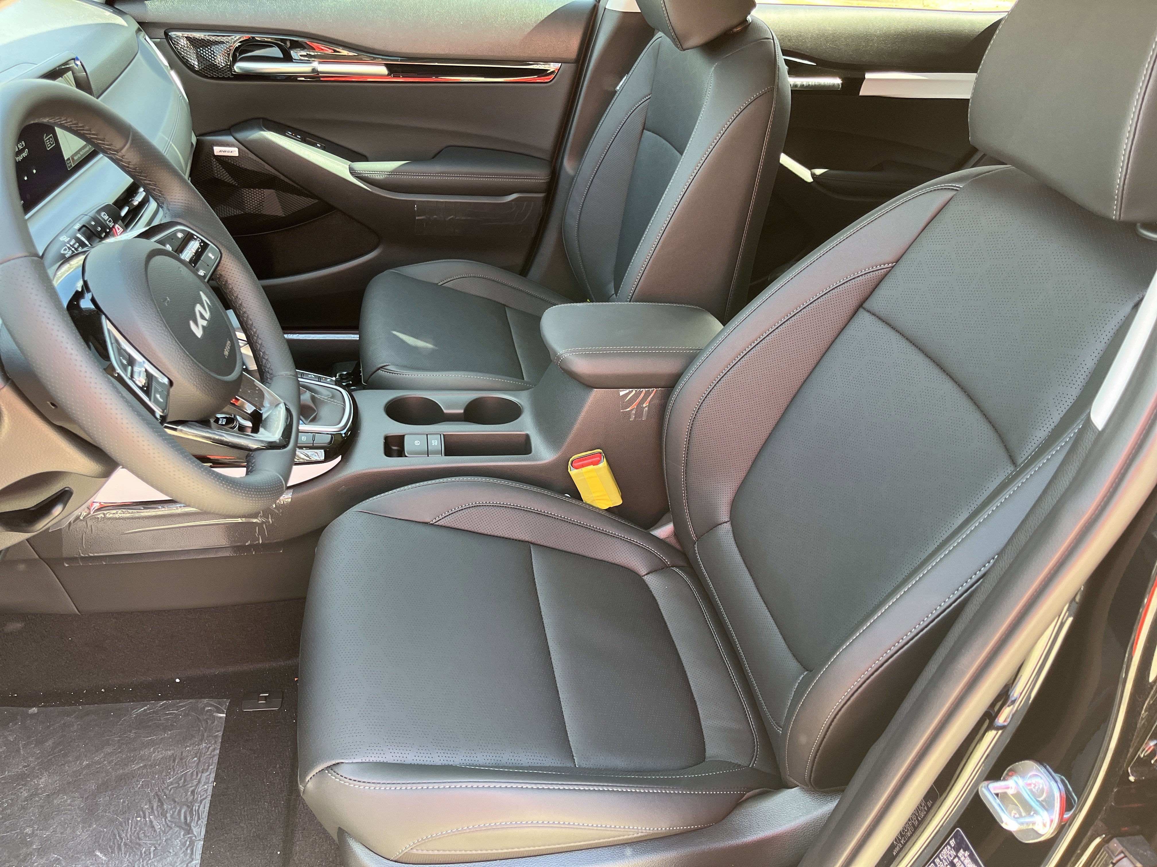 New 2026 Kia Seltos SX AWD/4WD image 17