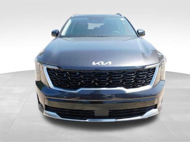 Used 2025 Kia Sorento S w/ Panoramic Sunroof Package image 2