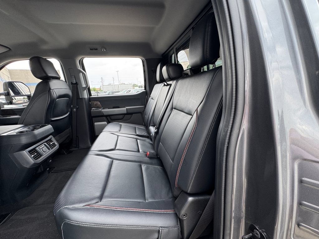 Used 2024 Ford F350 Lariat w/ Black Appearance Package AWD/4WD image 31
