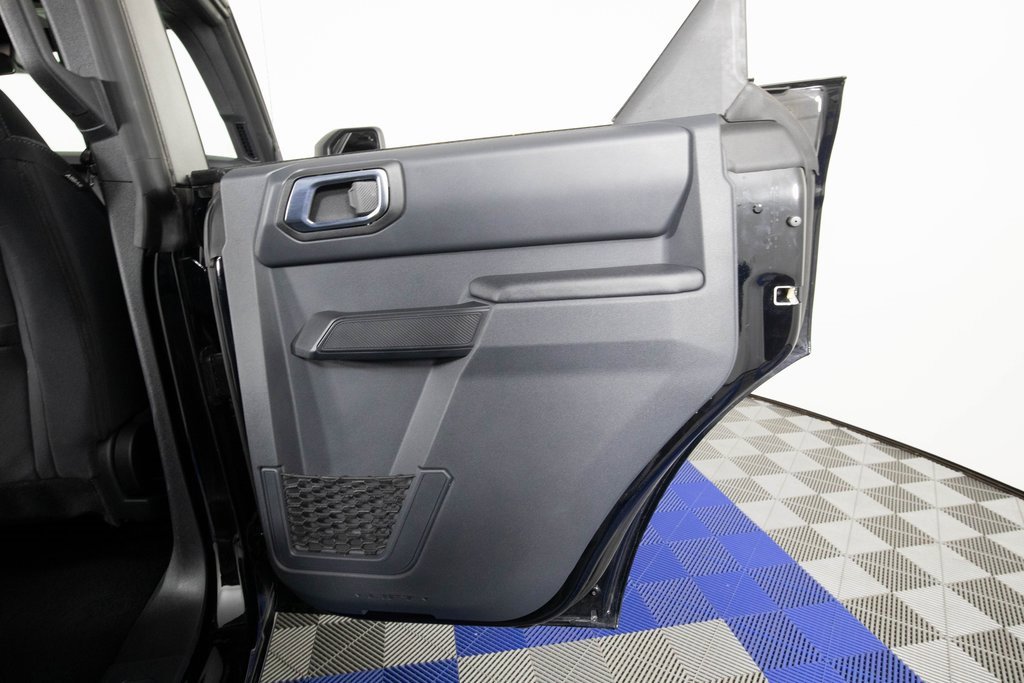 Used 2025 Ford Bronco Big Bend image 15