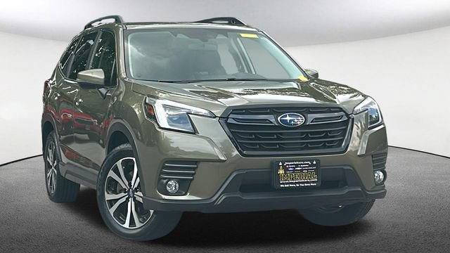 Certified 2023 Subaru Forester Limited AWD/4WD image 3