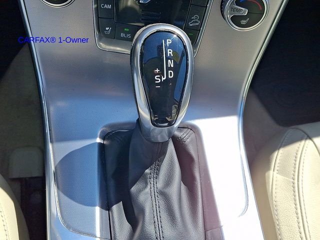 Used 2017 Volvo V60 T5 Cross Country AWD/4WD image 16