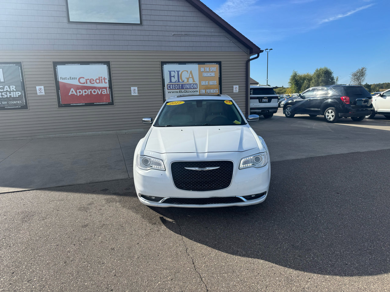 Used 2017 Chrysler 300 C w/ Light Group image 2