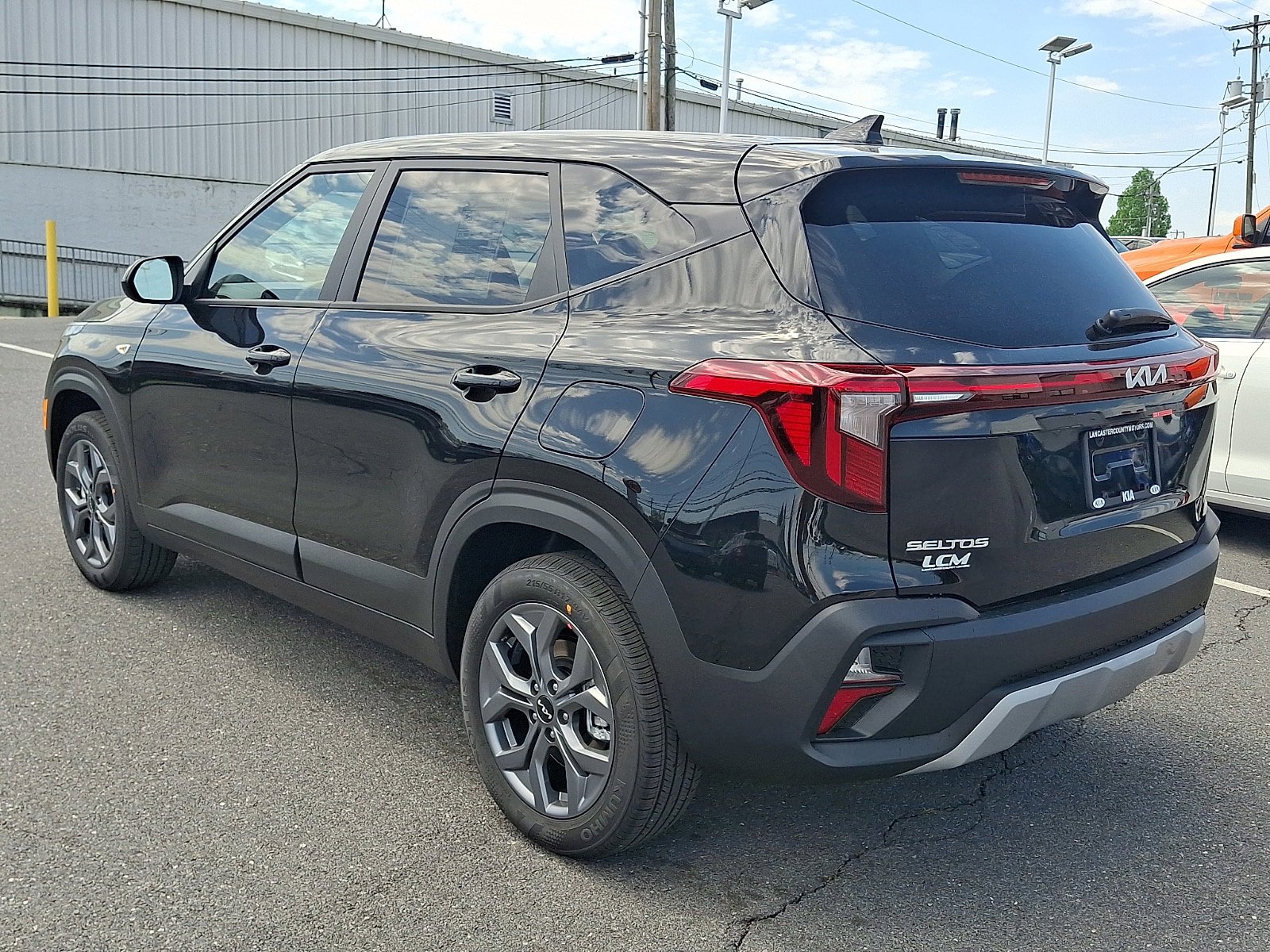 New 2026 Kia Seltos LX AWD/4WD image 4