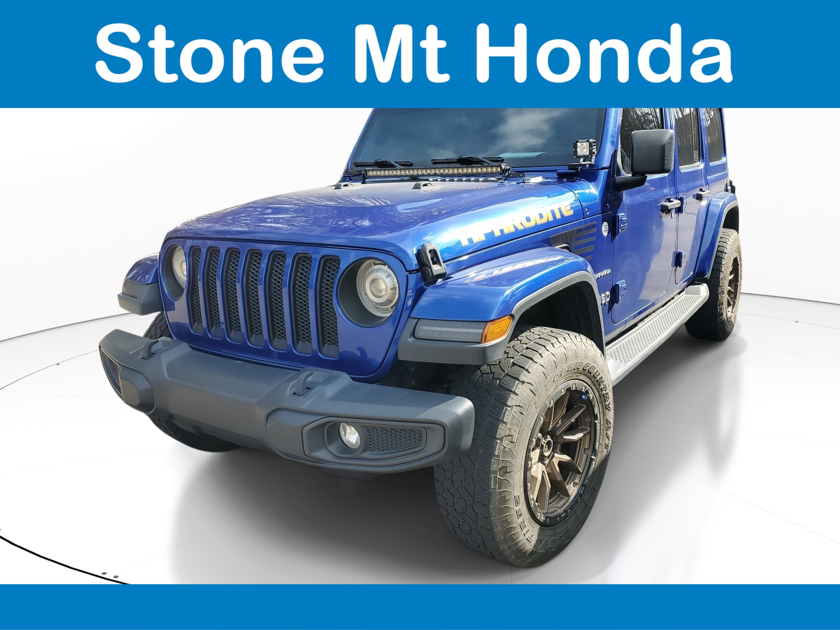 Used 2020 Jeep Wrangler Unlimited Sahara w/ Safety Group image 3