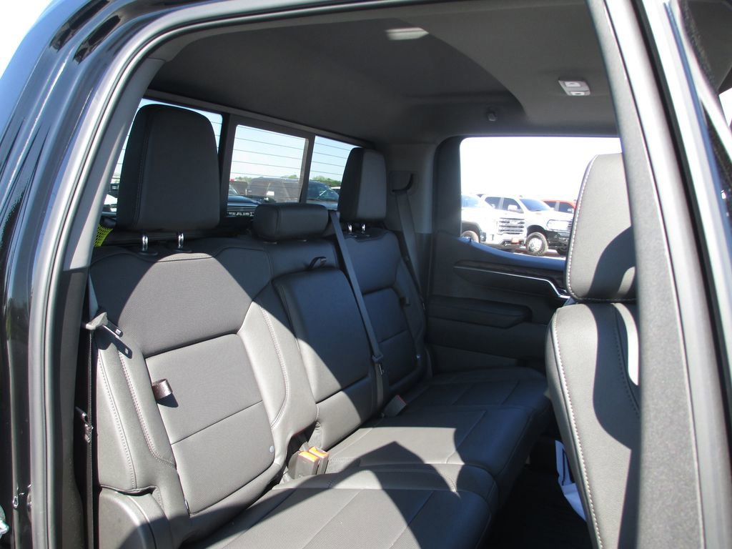 Used 2024 GMC Sierra 1500 SLT w/ SLT Premium Plus Package image 24