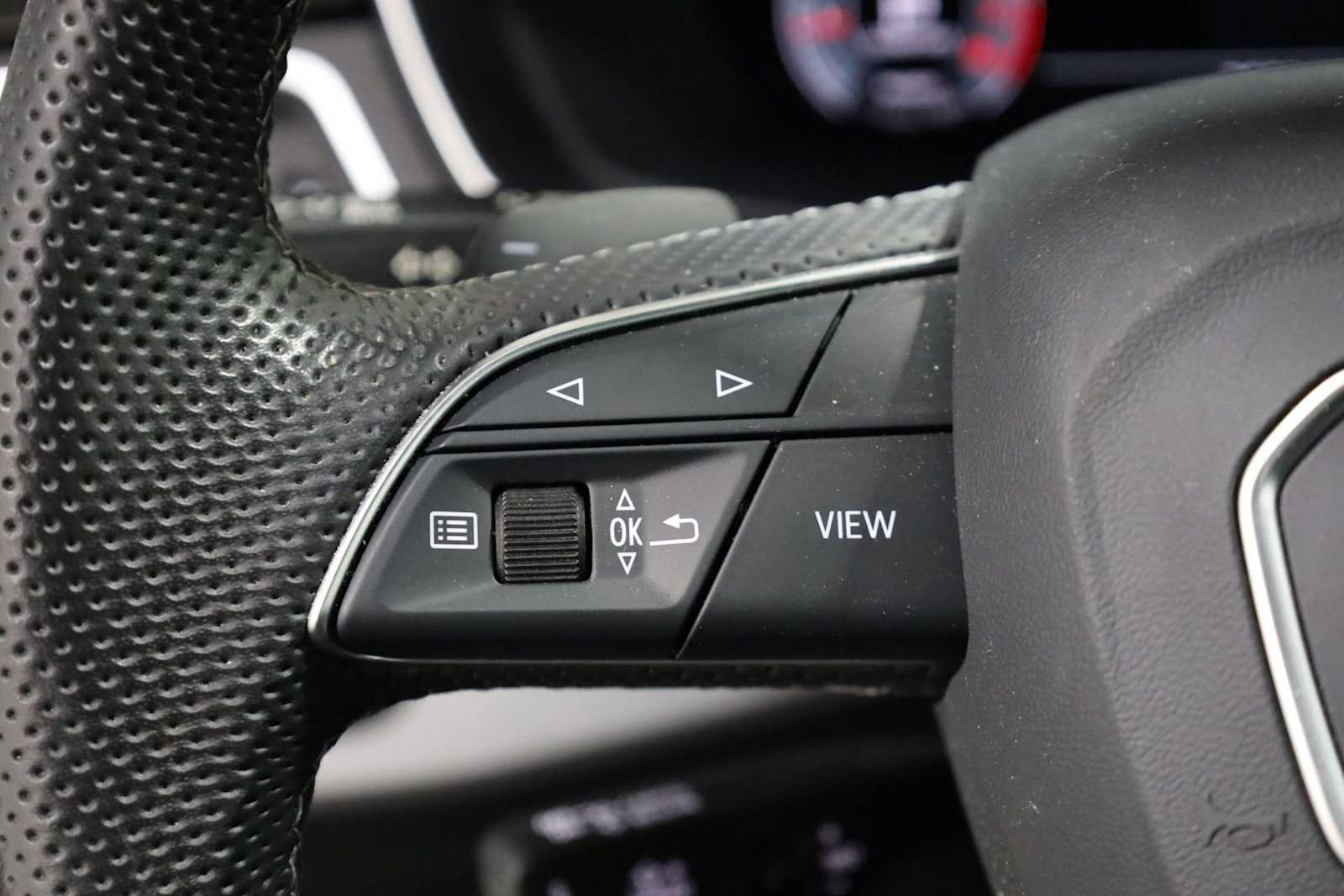 Used 2022 Audi A4 2.0T Premium Plus w/ Premium Plus Package image 25