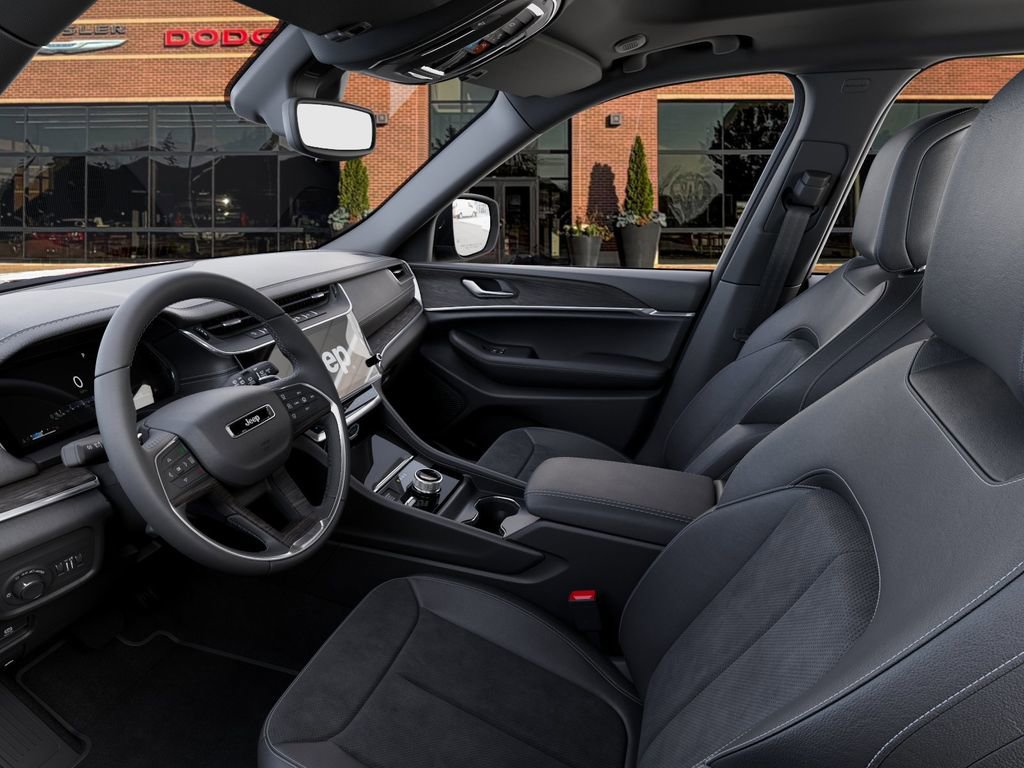 New 2026 Jeep Grand Cherokee Altitude image 22