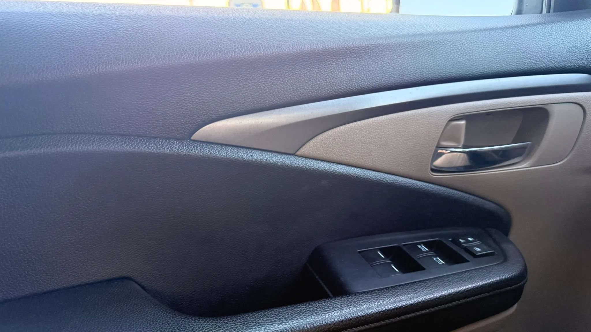 Used 2021 Honda Pilot EX image 27