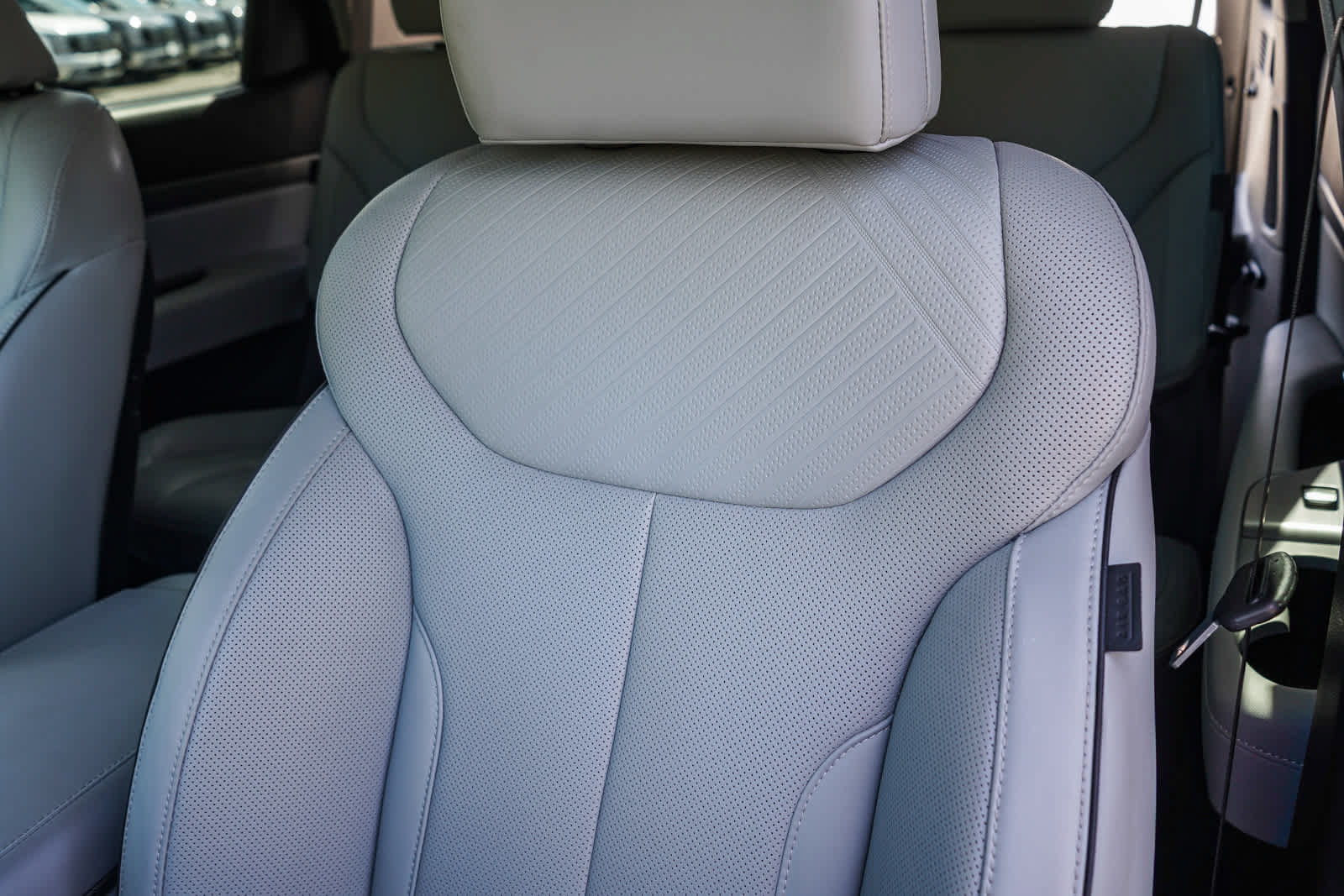 Used 2024 Hyundai Palisade SEL FWD image 26