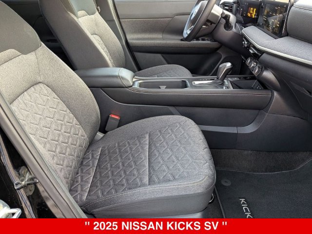 Certified 2025 Nissan Kicks SV w/ SV Premium Package AWD/4WD image 38