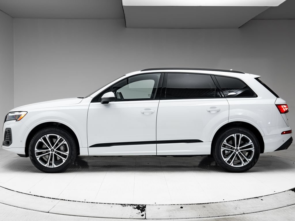 Certified 2025 Audi Q7 2.0T Premium Plus w/ Premium Plus Package AWD/4WD image 2