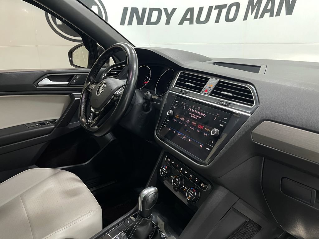 Used 2021 Volkswagen Tiguan S image 19