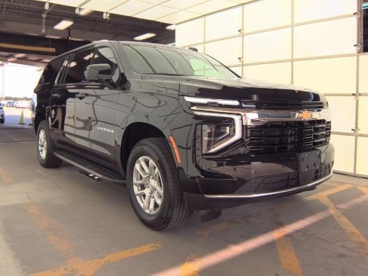 Used 2025 Chevrolet Suburban LS
