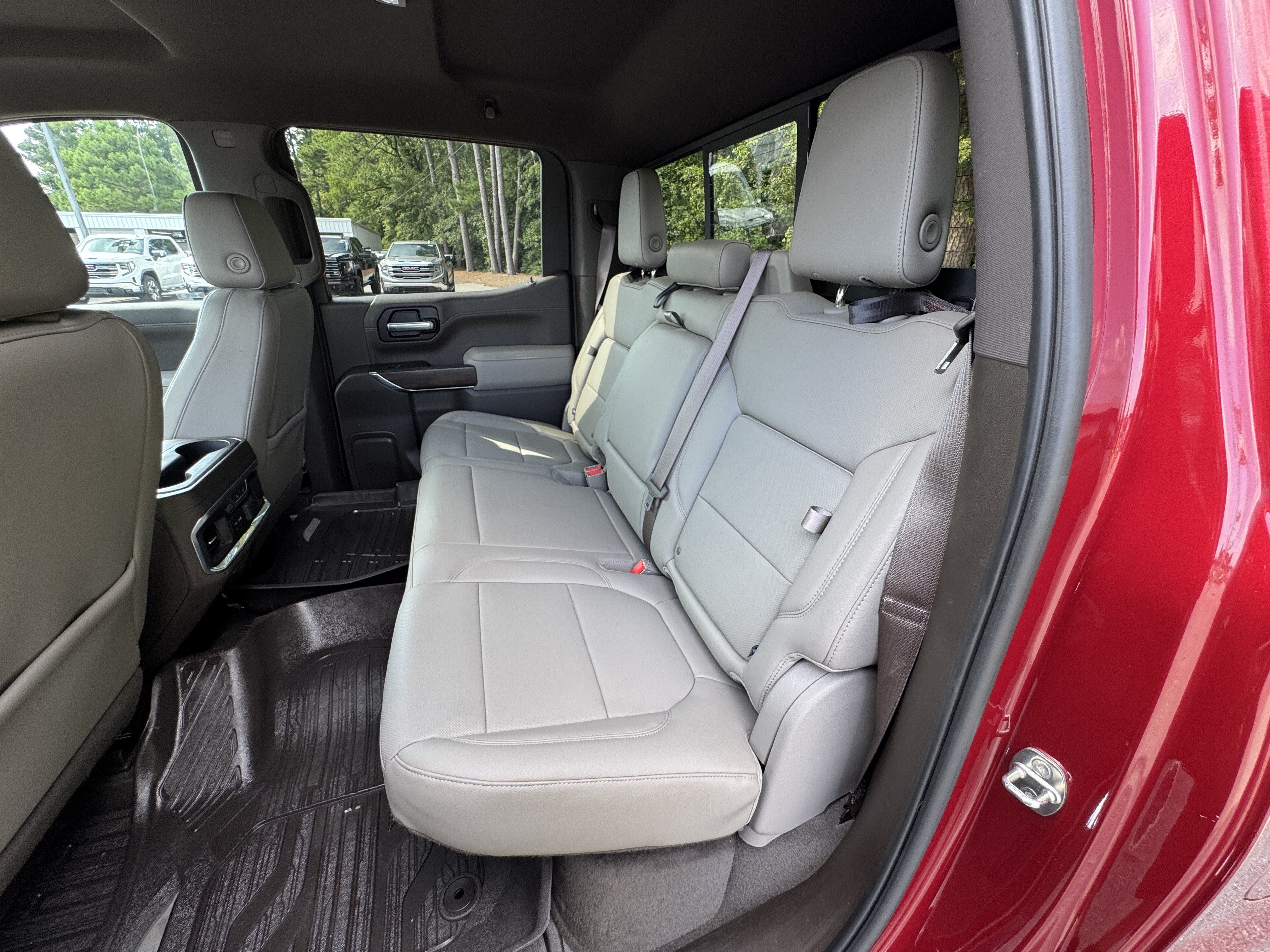 Used 2020 GMC Sierra 1500 SLT w/ SLT Premium Plus Package AWD/4WD image 17