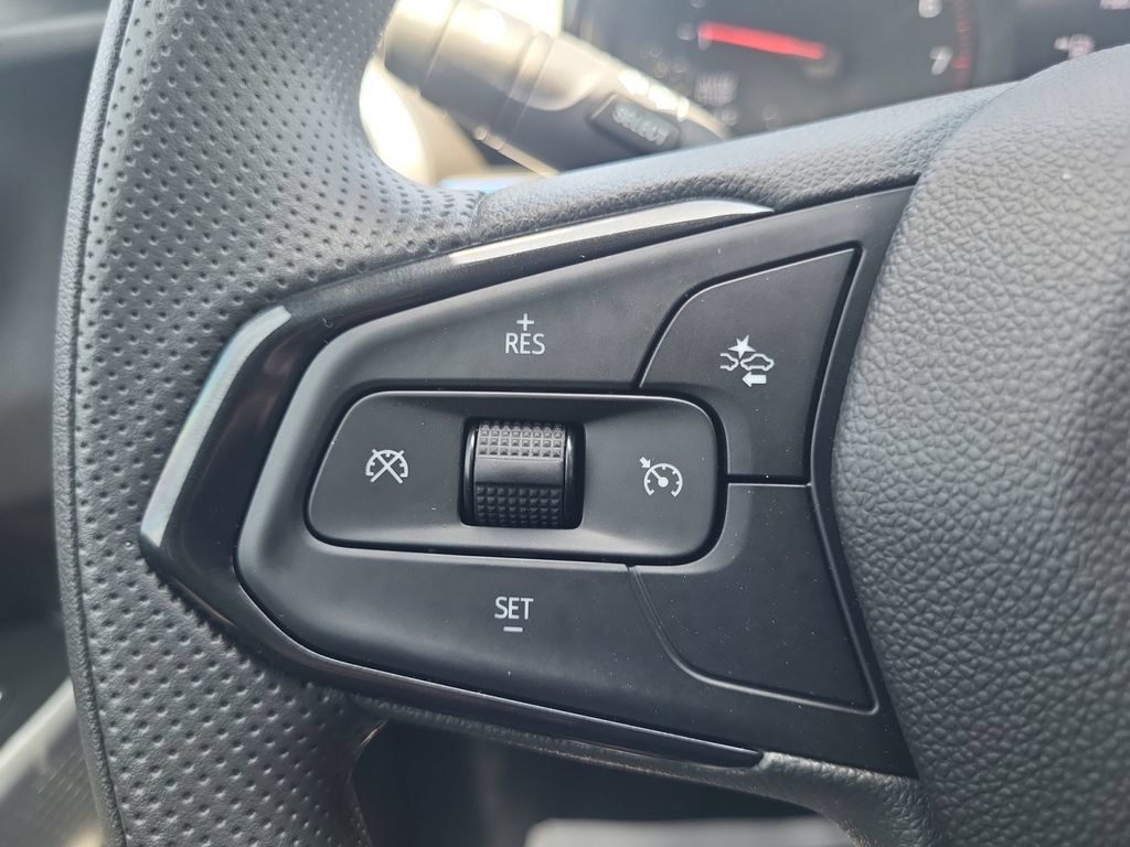 New 2026 Chevrolet Trax LS w/ LS Convenience Package FWD image 20