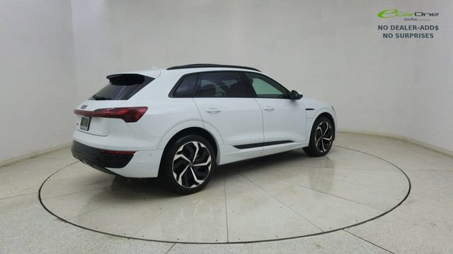Used 2024 Audi Q8 e-tron Prestige w/ Prestige Package AWD/4WD image 73