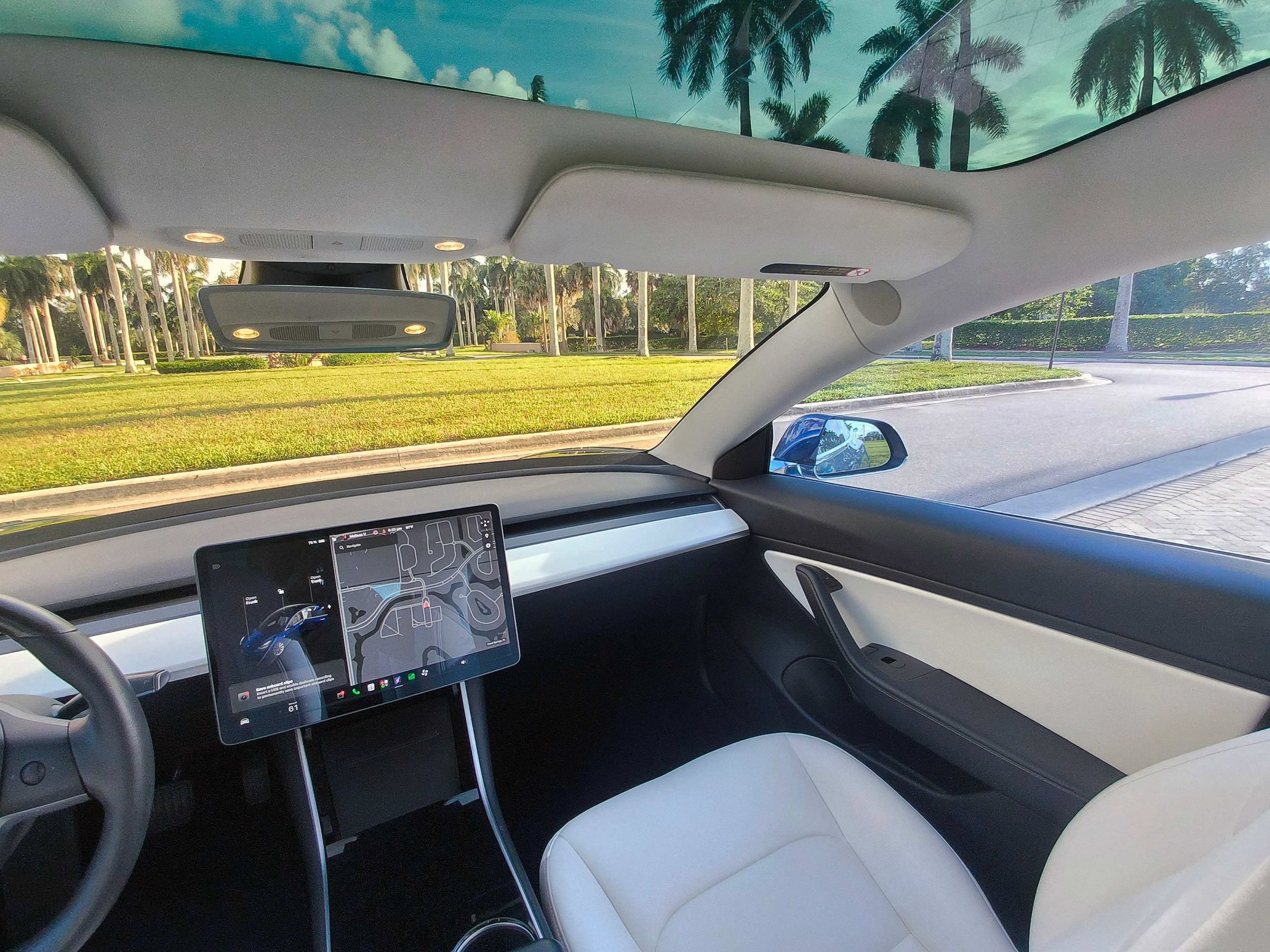 Used 2019 Tesla Model 3 RWD image 11