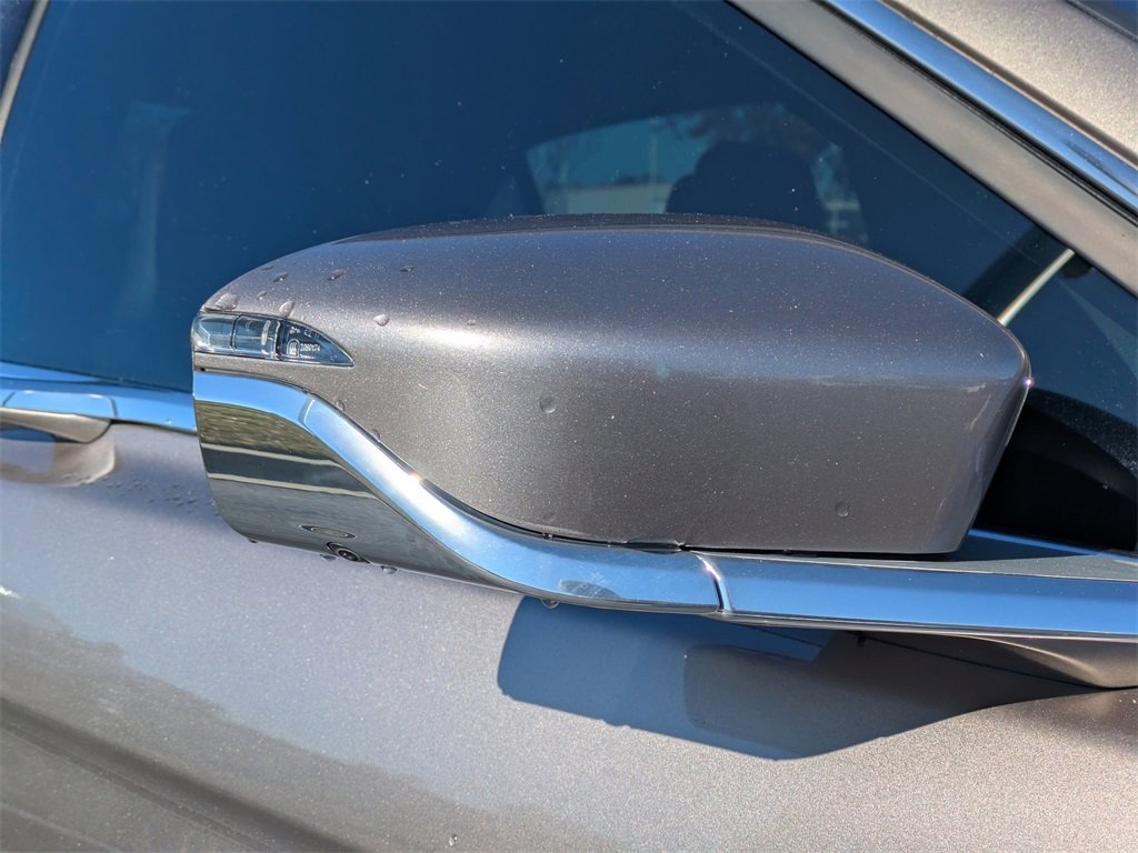 Used 2020 Lincoln Continental Reserve w/ Luxury Package image 13