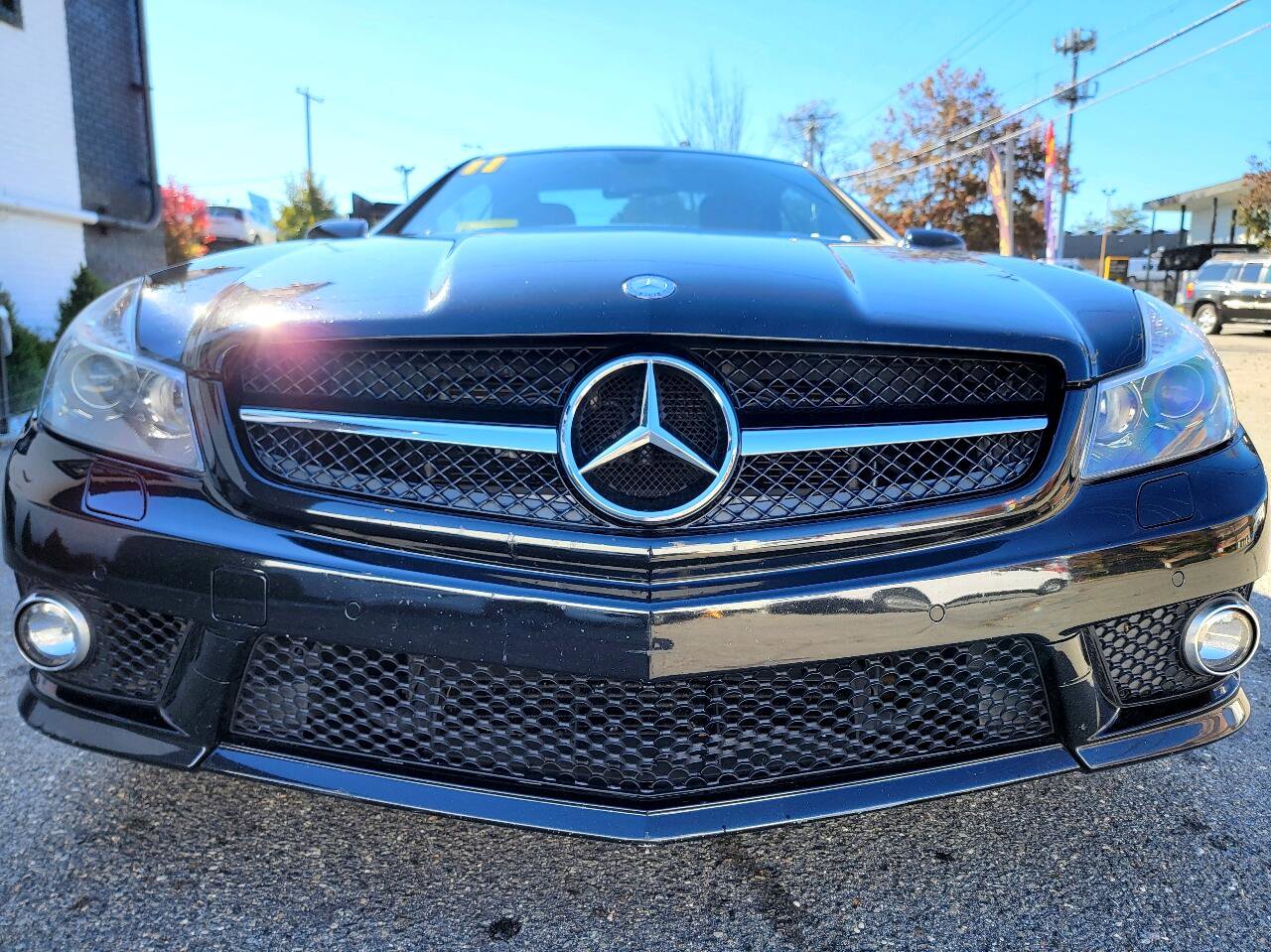 Used 2011 Mercedes-Benz SL 63 AMG image 16