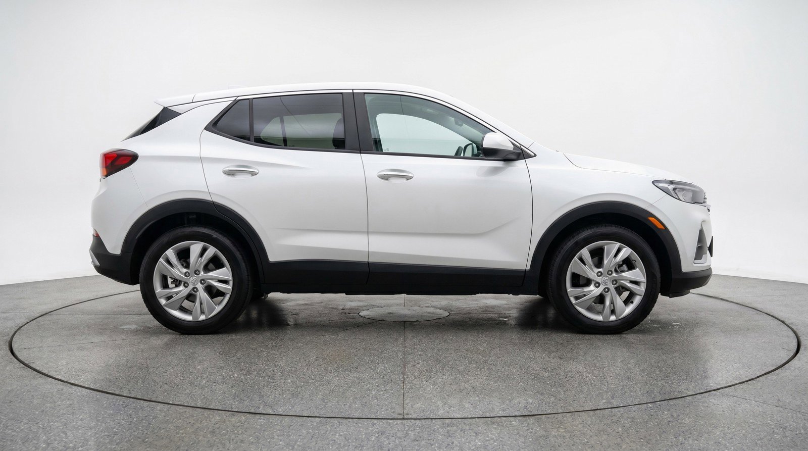 Used 2025 Buick Encore GX Preferred AWD/4WD image 11