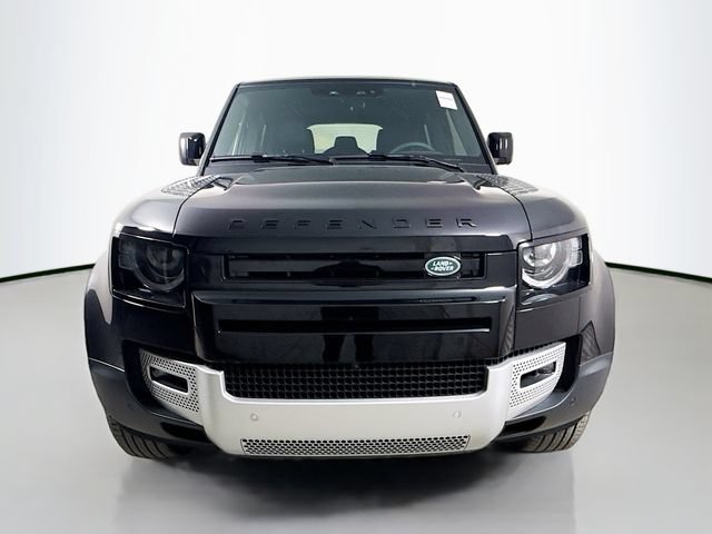Used 2025 Land Rover Defender 110 S AWD/4WD image 2