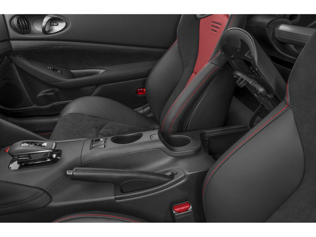 Used 2024 Nissan Z NISMO w/ Floor Mat Package RWD image 11