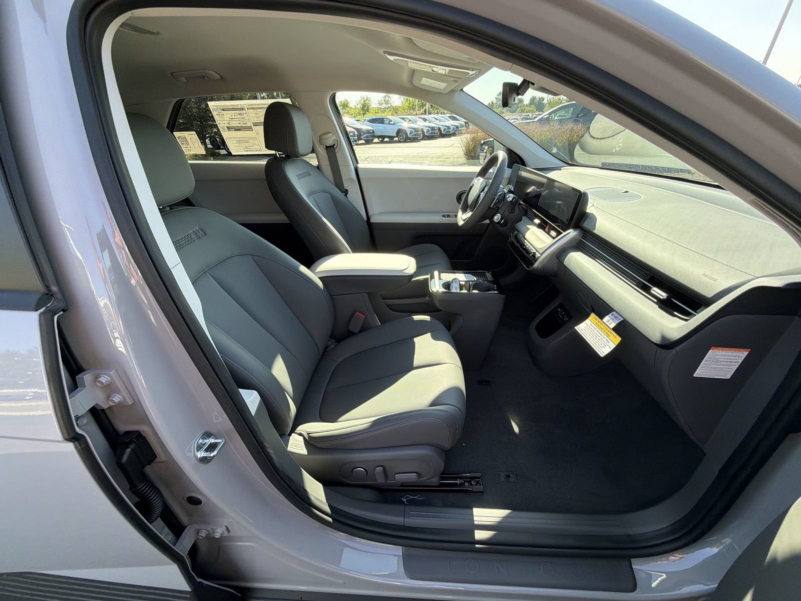New 2026 Hyundai Ioniq 5 SEL AWD/4WD image 24
