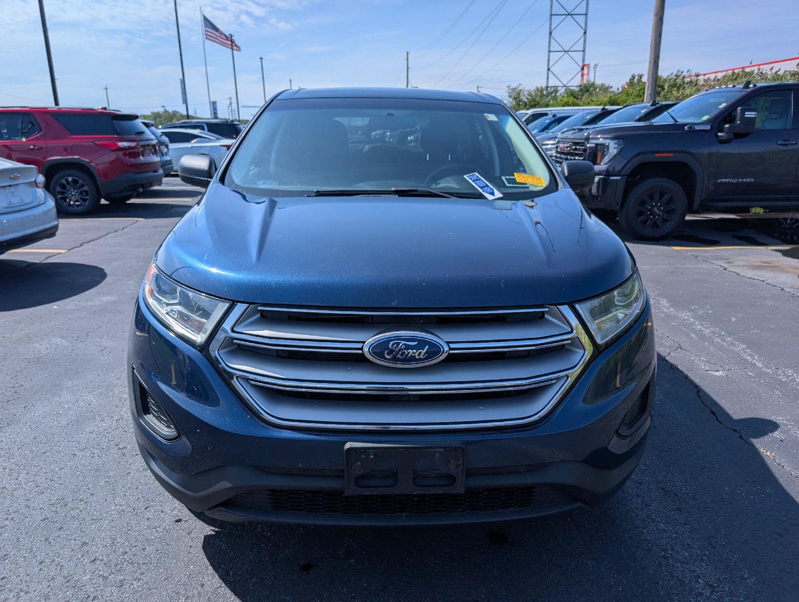 Used 2017 Ford Edge SE AWD/4WD image 2