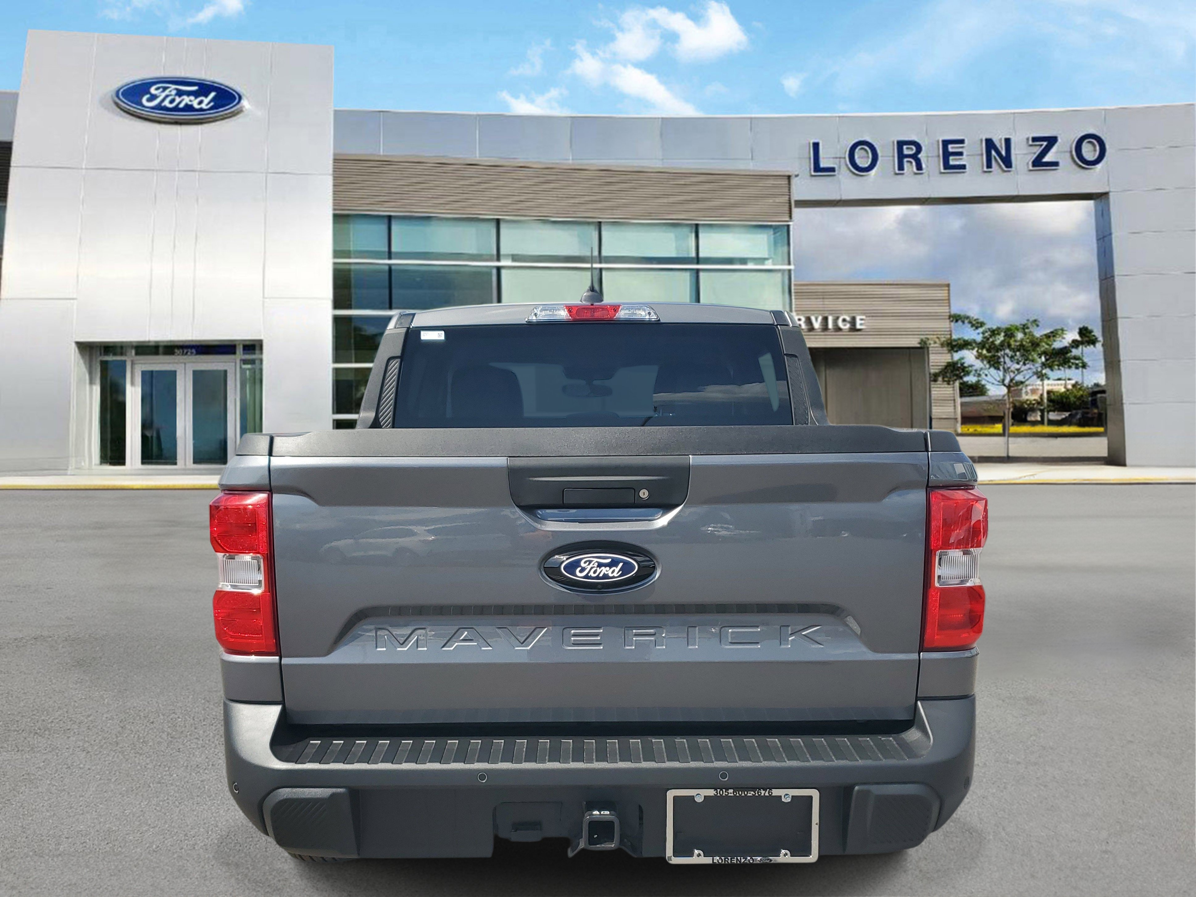 New 2026 Ford Maverick XLT w/ XLT Luxury Package FWD image 5