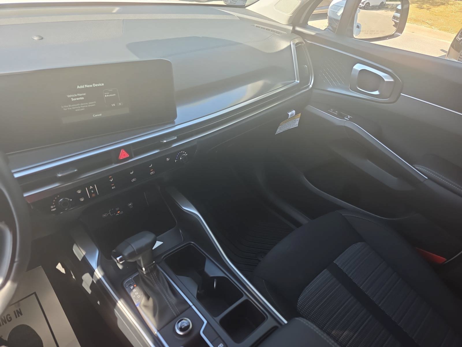 New 2026 Kia Sorento LX FWD image 25