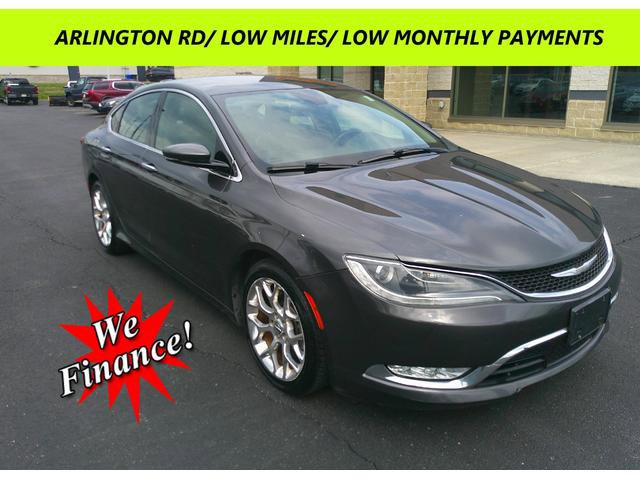 Used 2016 Chrysler 200 S image 1