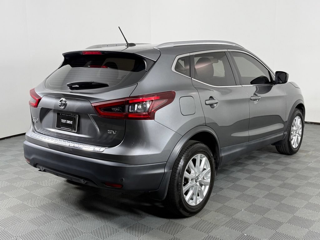 Used 2021 Nissan Rogue Sport SV FWD image 7