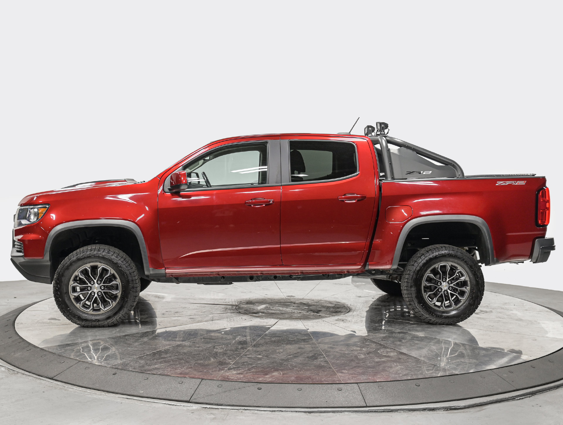 Used 2021 Chevrolet Colorado ZR2 AWD/4WD image 2